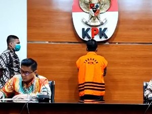 Profil 3 Wakil Ketua DPRD Tulungagung 2014-2019 yang Tersangka Suap