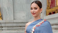 Anna Sueangam-iam terlahir dari keluarga miskin. Bersama orang tuanya, ia harus menaiki truk sampah untuk keluar dari rumah. Foto: dok instagram Anna Sueangam-iam