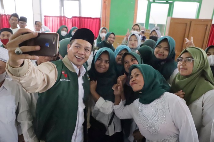 Bupati Bandung ke SD di Ciwidey