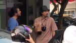 Potret Sederhananya Duta Sheila On 7 yang Dikira Tukang Parkir