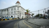 Salah satu sudut di kawasan Batavia yang kini trotoarnya semakin lebar. (Rifkianto Nugroho/detikcom)