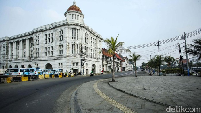 Penataan kawasan Kota Tua Jakarta terus dikebut. Meski belum rampung, namun penataan ulang itu sudah mulai terlihat. Ini penampakannya.