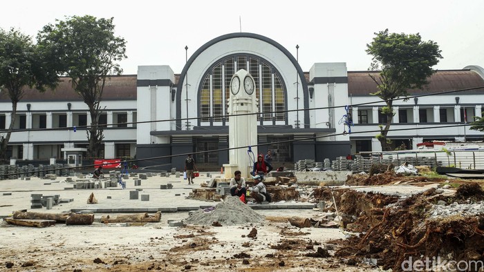 Hampir Rampung, Begini Wajah Baru Kota Tua Penataan kawasan Kota Tua Jakarta terus dikebut. Meski belum rampung, namun penataan ulang itu sudah mulai terlihat. Ini penampakannya.