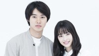 Industri hiburan Asia khususnya Jepang dikejutkan dengan pemberitaan mengenai aktor Kento Yamazaki dan aktris Suzu Hirose yang disebut bakal menikah pada 2023. Foto: Istimewa
