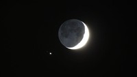 Konjungsi bulan sabit dan Jupiter juga pernah terjadi lho di langit Turki.