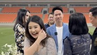 Senyum bahagia Valencia Tanoesoedibjo usai dilamar Kevin Sanjaya. Foto: Instagram