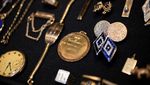 Sederet Koleksi Elvis Presley akan Dilelang, Cincin hingga Gitar