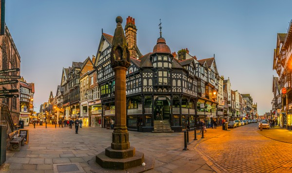 Kota Chester di Inggris jadi kota tercantik dunia menurut sains. Perhitunganya dari rasio emas susunan bangunan sejajar di dalam kota. (Getty Images/trabantos)