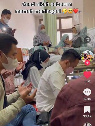 momen akad nikah sebelum ibunya meninggal dunia. Kisah sedih wanita ini mengunggah momen akad nikah sebelum ibunya meninggal dunia.