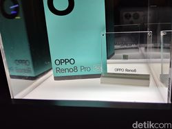 Menggenggam Oppo Reno8 Series yang Mirip Tapi Beda