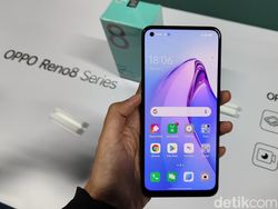 Menggenggam Oppo Reno8 Series yang Mirip Tapi Beda