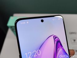 Menggenggam Oppo Reno8 Series yang Mirip Tapi Beda