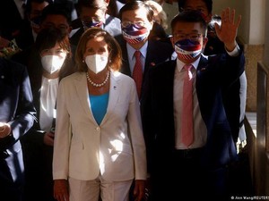 Pelosi Tiba di Taipei, China Siaga di Selat Taiwan-Panggil Dubes AS