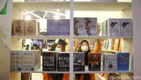 Islamic Book Fair ke-20 menjadi istimewa karena merupakan upaya untuk memberi penyadaran pada masyarakat pentingnya mengajarkan nilai-nilai positif dan optimis.