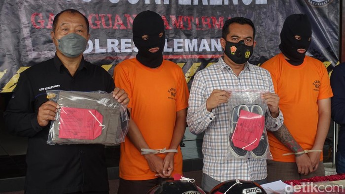Polres Sleman merilis tersangka pengeroyokan terhadap Tri Fajar Firmansyah (23), suporter PSS Sleman, Rabu (3/8/2022).