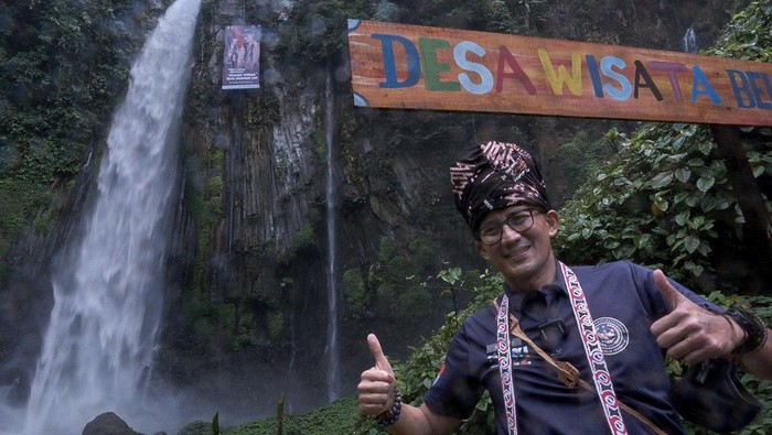 Sandiaga Uno di Desa Wisata Belitar Seberang
