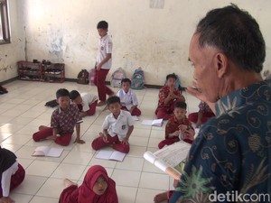 Jabar Hari Ini: Temuan Tengkorak hingga Siswa Belajar Lesehan