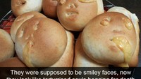 “Roti ini seharusnya terlihat seperti orang yang tengah tersenyum. Tapi mereka kini justru terlihat seperti jiwa yang tersiksa dan menderita,” tulis yang membuat kue ini.  Foto: site