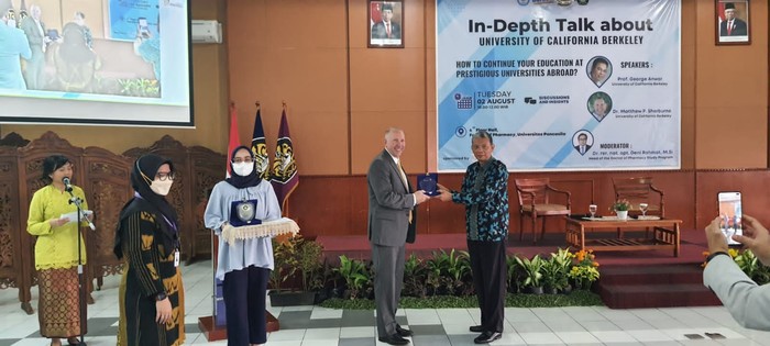 Universitas Pancasila