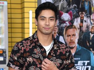 Yoshi Sudarso Awali Karier Jadi Stuntman, Kini Main Film Bareng Brad Pitt