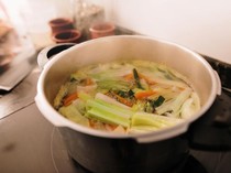 7 Makanan Ini Tak Boleh Dipanaskan Ulang, Bukan Hanya Sayur Bayam!