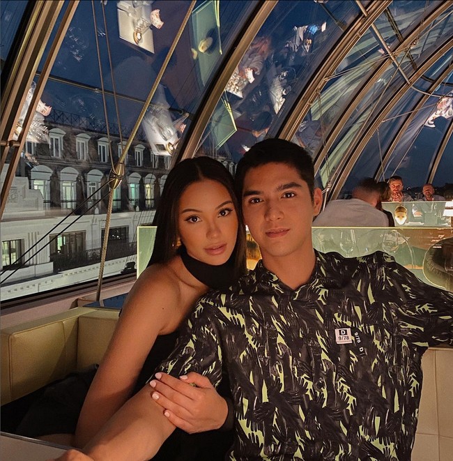 Tidak sedikit netizen yang terkejut dengan kandasnya asmara Al Ghazali dan Alyssa Daguise. Pasalnya, keduanya disebut sudah serius dan ingin membawa hubungan ke jenjang pernikahan. Foto: Instagram/@alyssadaguise