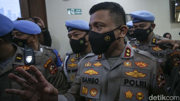Ekspresi Irjen Ferdy Sambo usai Diperiksa 7 Jam