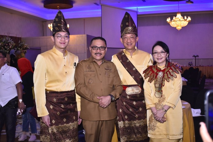 Hadi Pandunata Raih Gelar Kehormatan