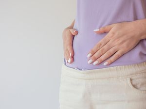 Usia Sudah 43 Tahun, Apakah Masih Bisa Hamil Dok?