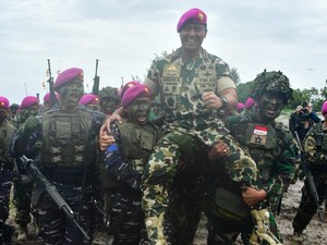 Jenderal Andika Perkasa Resmi Jadi Warga Kehormatan Marinir