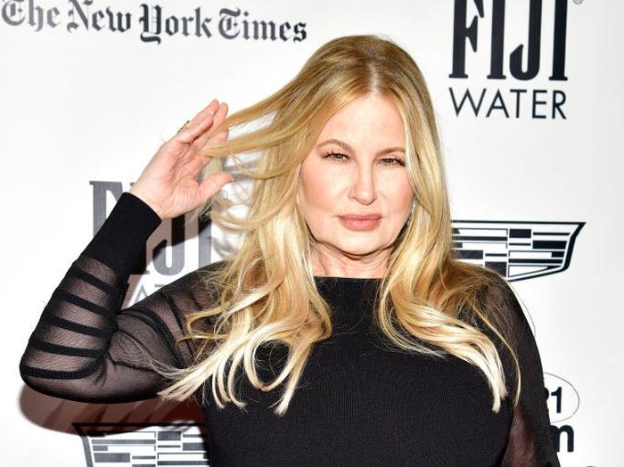 Jennifer Coolidge NEW YORK, NEW YORK - NOVEMBER 29: Jennifer Coolidge attends the 2021 Gotham Awards Presented By The Gotham Film & Media Institute on November 29, 2021 in New York City. (Photo by Dimitrios Kambouris/Getty Images for The Gotham Film & Media Institute)