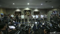 Ada 25 polisi yang akan dimutasi.