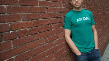 Max Lechin adalah pria Amerika Serikat keturunan Ukraina yang berperan mendirikan PayPal. Dia adalah investor awal Yelp, perusahaan review bisnis yang terkenal. Foto: Getty Images