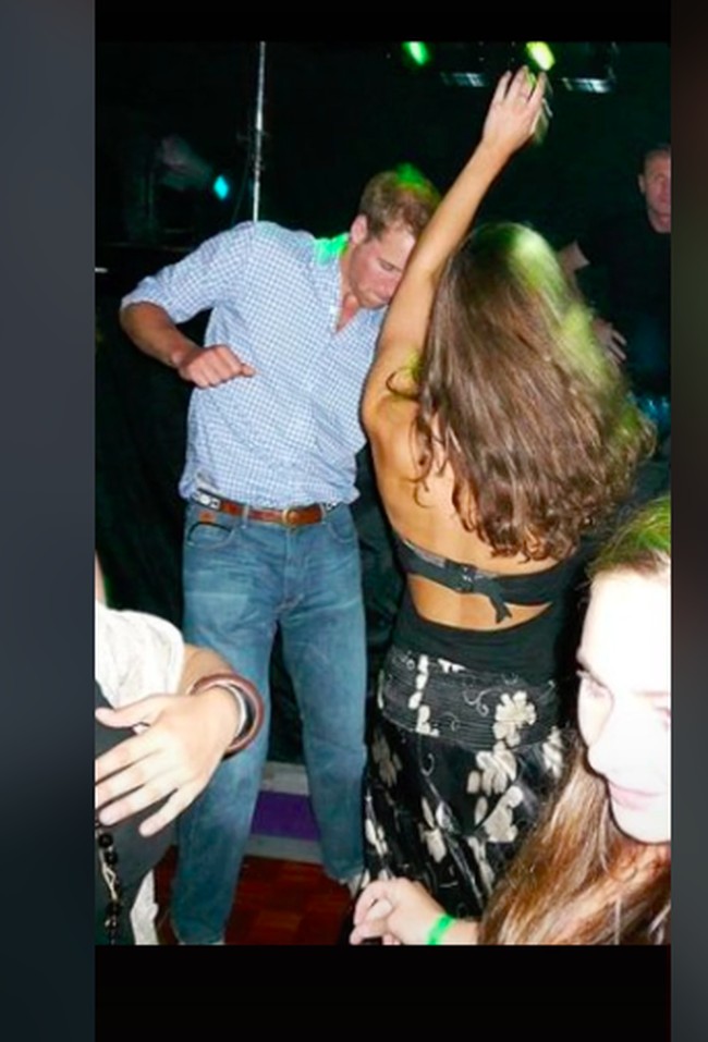 “Dulu mereka tampak bahagia,” komentar netizen. “Dulu mereka lebih bahagia. Sekarang mereka tampak sedih dan pernikahan yang tidak bahagia,” komentar netizen lainnya. Foto: dok. TikTok/@danideeeee1