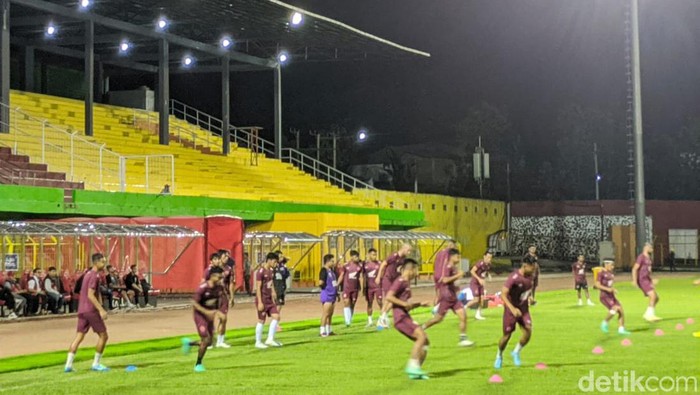 PSM Makassar Ofisial Training jelang melawan Persija Jakarta di Stadion Gelora BJ Habibie