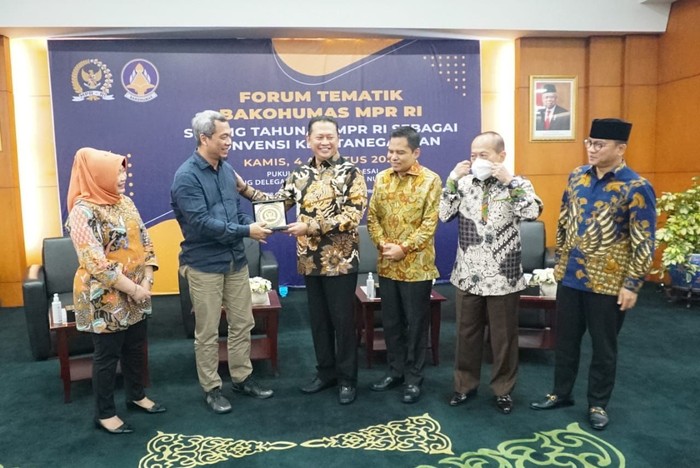 Sekretaris Jenderal MPR Maruf Cahyono menilai Forum Badan Koordinasi Kehumasan (Bakohumas) yang diselenggarakan setiap tahun merupakan forum strategis bagi MPR.