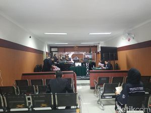 Injak Al-Quran Bareng Istri, Suami: Saya Sangat Menyesal!