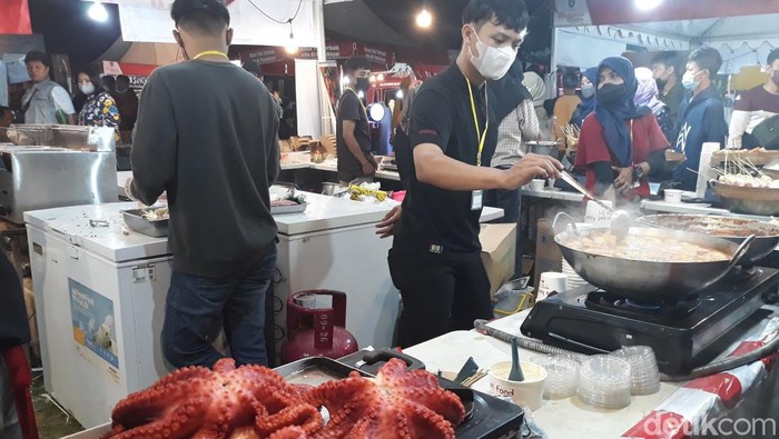Solo Indonesia Culinary Festival di Benteng Vastenburg Solo, Kamis (4/8/2022).