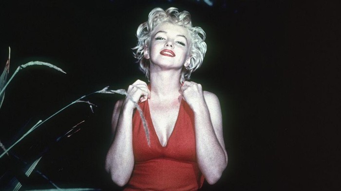 American film actress Marilyn Monroe (Norma Jean Mortenson or Norma Jean Baker, 1926 - 1962).   (Photo by Baron/Hulton Archive/Getty Images)