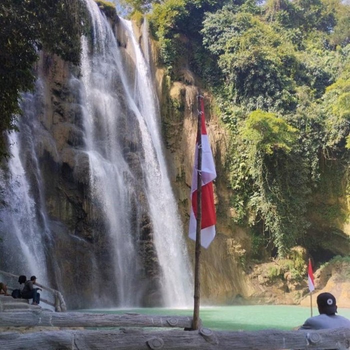Air Terjun Putri Nglirip