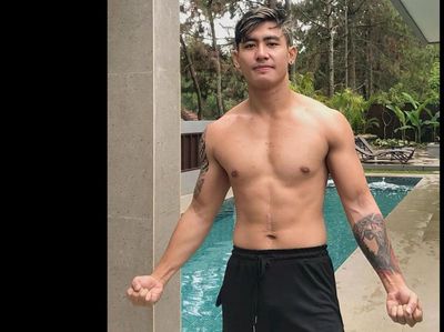 Ini Sosok Penjual Tahu Gejrot Atletis yang Punya Hobi Ngegym