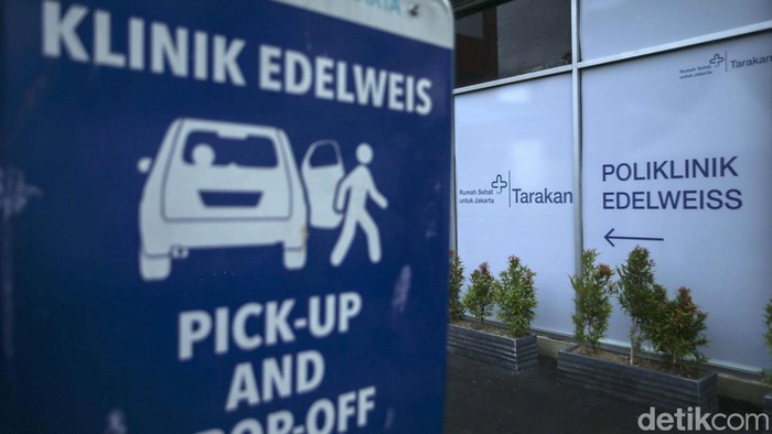 Gubernur DKI Anies Baswedan mengubah 31 nama Rumah Sakit Umum Daerah (RSUD) menjadi Rumah Sehat untuk Jakarta. Salah satunya RSUD Tarakan ini.