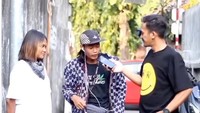Bonge Pakai Jaket Gucci. Foto: Dok. Transmedia