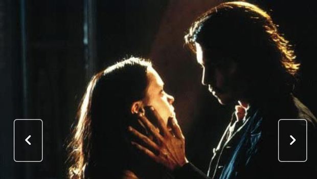 Adegan Christina Ricci dan Johnny Depp di The Man Who Cried (2000).