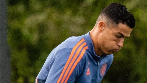 MANCHESTER, ENGLAND - AUGUST 03: (EXCLUSIVE COVERAGE) Cristiano Ronaldo of Manchester United in action during a first team training session at Carrington Training Ground on August 03, 2022 in Manchester, England. (Photo by Ash Donelon/Manchester United via Getty Images)