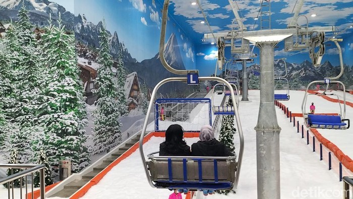 CT ajak Gubernur dan kapolda menikmati Trans Snow World Surabaya