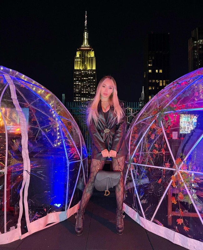 Ricardo Abumohor ingin menjualnya dan sekarang aku ingin membelinya mereka berkata tidak. Aku pikir pria ini lebih serius dan aku yakni aku bisa melakukan lebih banyak untuk klub itu lebih dari dia. Aku dari Region, aku fans dan dia bukan. Sepertinya Abumohor ingin menjualnya selain wanita ingin membelinya, katanya. Foto: Instagram