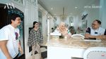 Bersih Elegan! 10 Potret Dapur Iis Dahlia yang Bernuansa Serba Putih