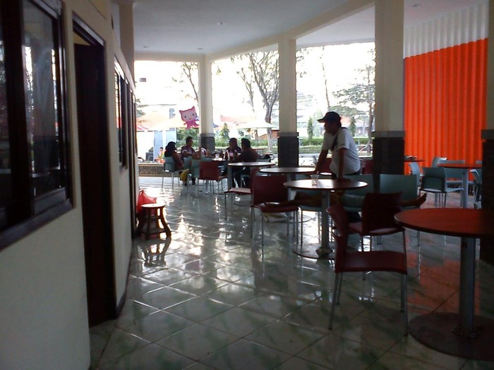 Food Court UNESA