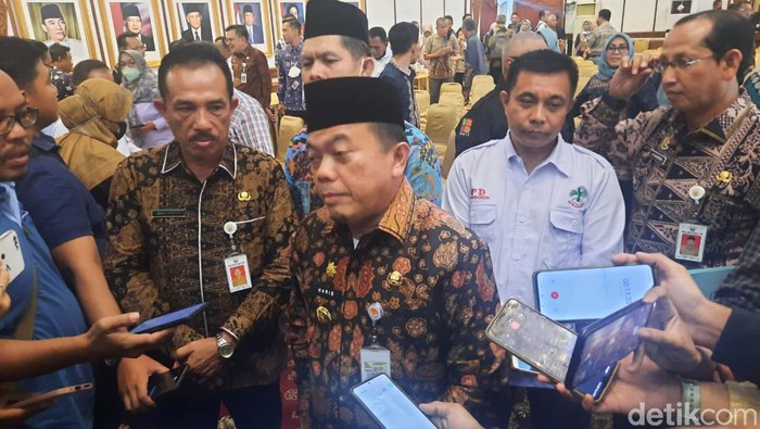Gubernur Jambi Al Haris.